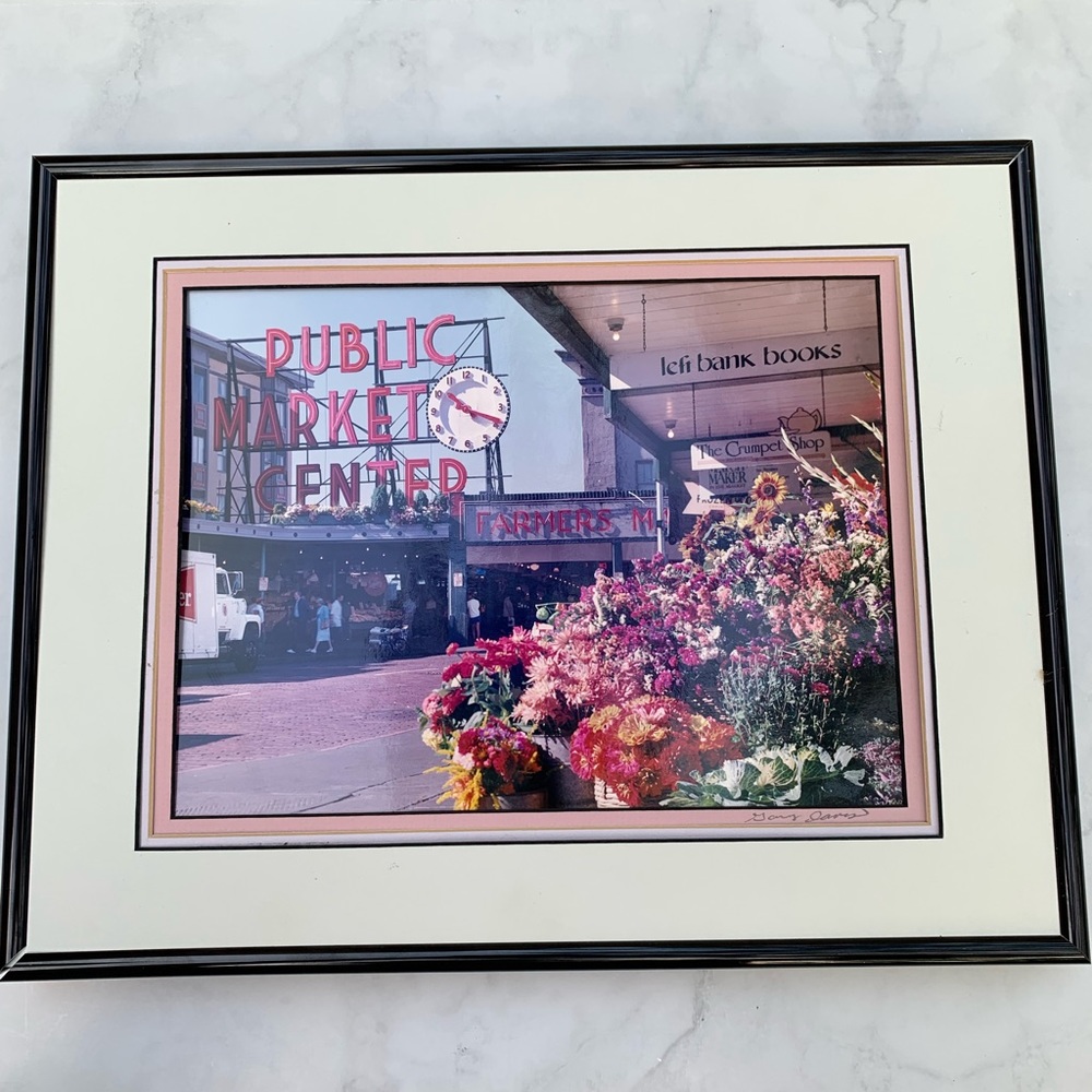 Framed Photo Seattle Pikes Public Market